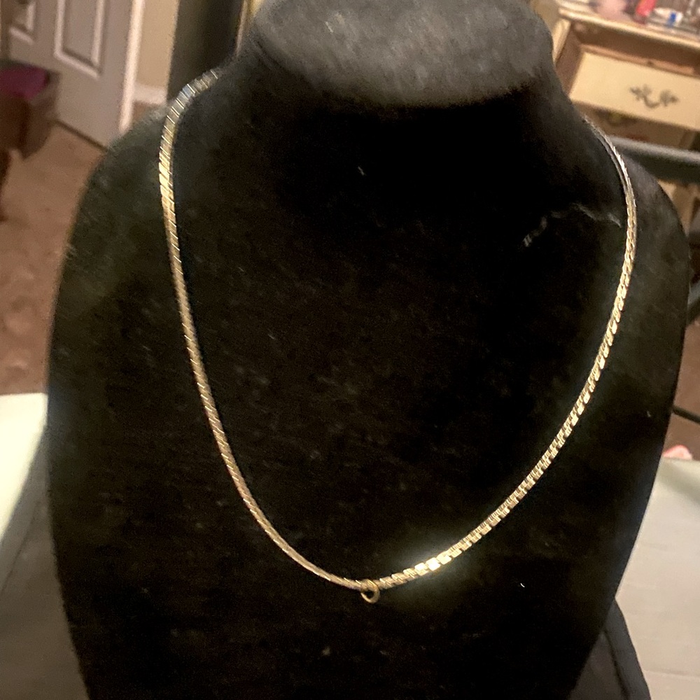 Elegant silver tone  Chain Necklace 26”